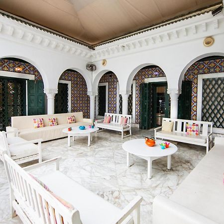 Appartement Prive Dans Une Grande Maison D'Hote La Marsa Luaran gambar