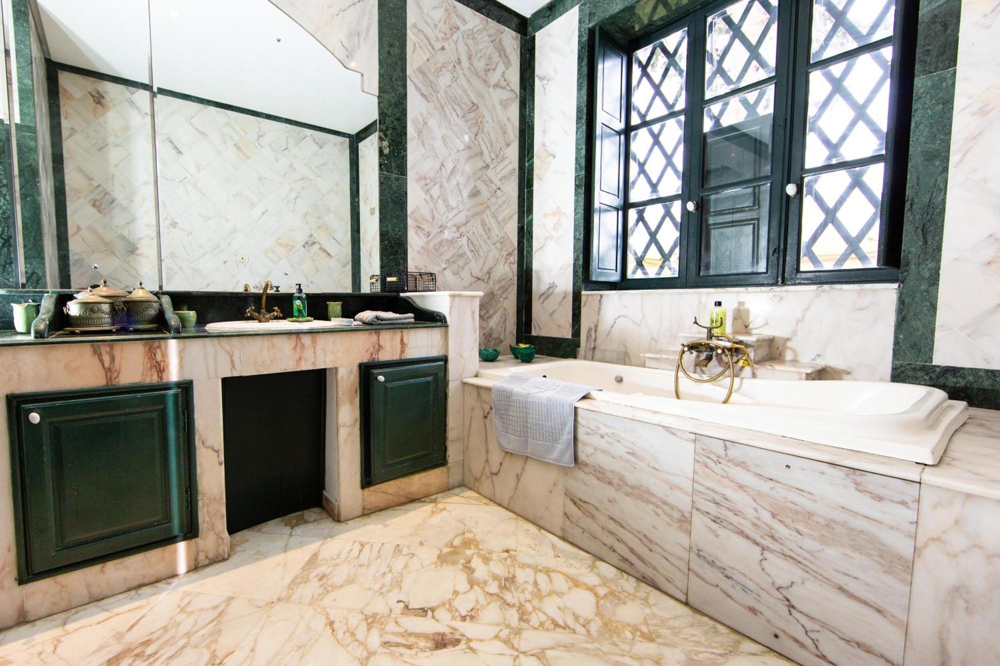 Appartement Prive Dans Une Grande Maison D'Hote La Marsa Luaran gambar