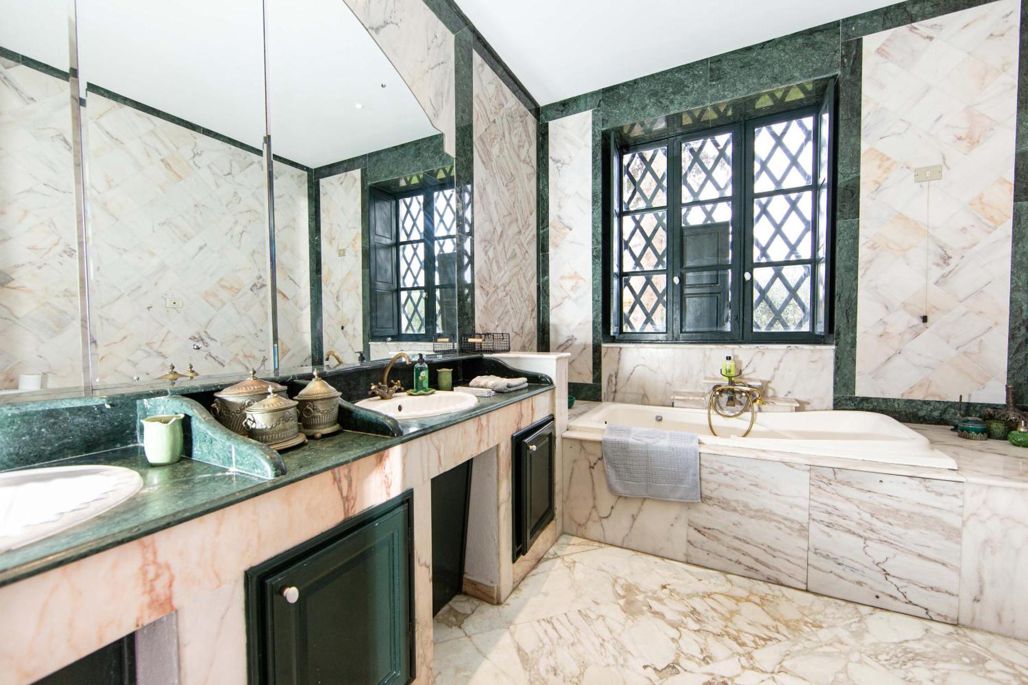 Appartement Prive Dans Une Grande Maison D'Hote La Marsa Luaran gambar